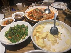 -爱碗亭·鲜炒湖南菜(壹城中心店)