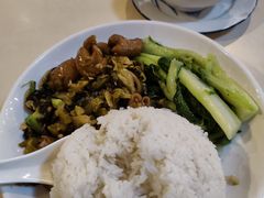 酸菜大肠饭-玲又珑美食(盘福路店)
