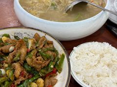 -湖南人家湘菜馆(镇江路店)