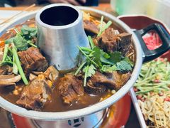 -华府九号海鲜烧烤大排档(龙域店)