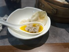 -莱莱小笼·乔艾