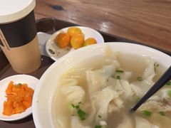 -重庆老字号·吴抄手·高豆花(T3航站楼店)