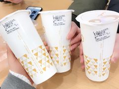 -CoCo都可(虹口龙之梦店)