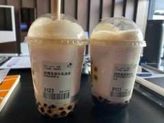 -喜茶(上海兴业太古汇店)