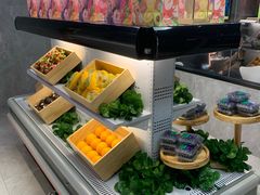 自助取餐区-野萃山·潮汕厚果汁(十亩地店)