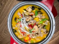 -龙少爷碳火干锅(环球中心店)