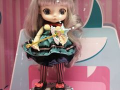 -泡泡玛特POPMART(国金街店)
