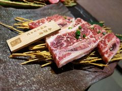 -山川小町·极番烧肉(新地假日广场店)