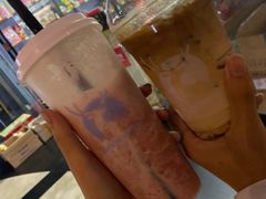 陨石拿铁-瑞幸咖啡(中环国际广场店)