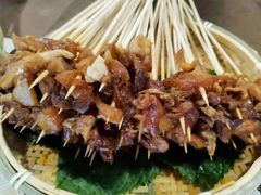 -签多多串串香火锅