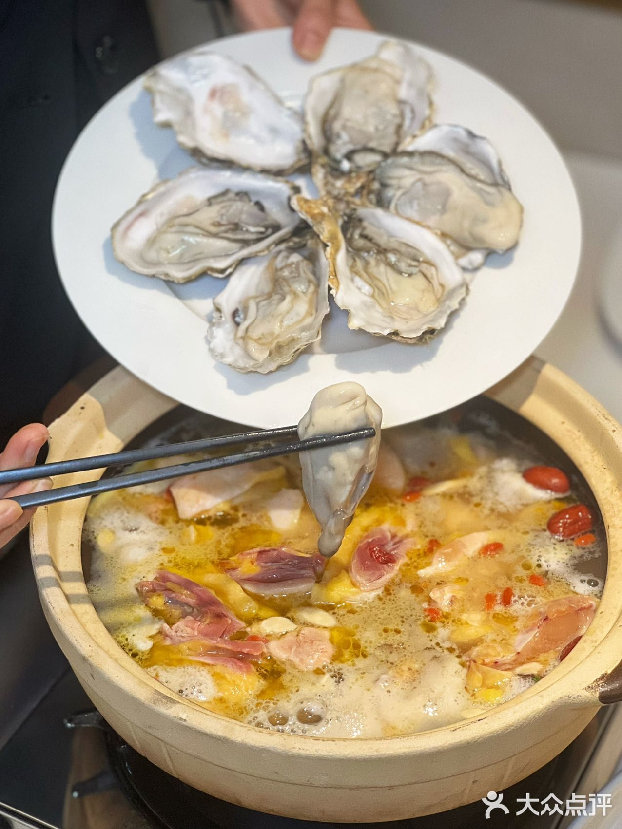 打浦桥宝藏茶餐厅，生蚝鸡煲不容错过！