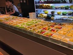 -涨巢·潮玩水疗局