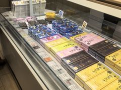 -好利来(东四店)