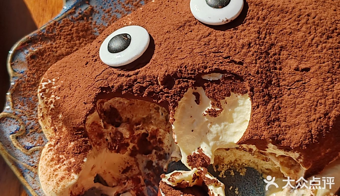 不要轻易在咖啡店吃甜品[可怜]