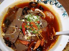 -渝是乎酸菜鱼(龙旗购物中心店)