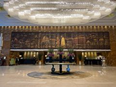 -西安唐隆国际酒店(大雁塔大唐不夜城店)