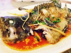 -四川小胡子海鲜(丁村万人海鲜广场店)