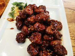 -金牌老碗时尚陕菜(王府井百货店)