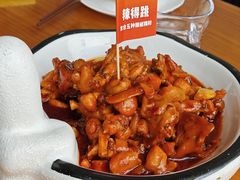 -莲餐厅·湖北菜·藕汤是头牌(愚园路店)