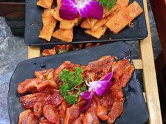 -老渔家白族·石板烧·野生菌火锅(古城中心店)