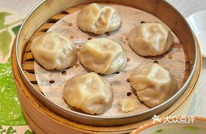 Crab Roe Soup Dumpling Broth