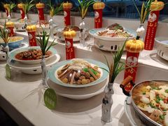 -有红鸡毛店·川菜(建设路店)