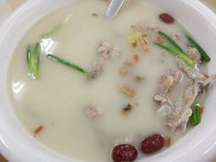 药材鲶鱼汤-阿水土鸡(远光店)