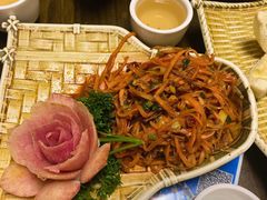 -吉祥圣雪藏餐