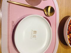 -椒爱水煮鱼川菜(让胡路万达店)