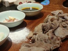 滩羊手抓肉-丝路金桃·新疆菜(徐汇店)