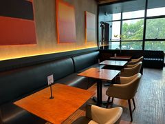-Two Birds One Stone·一石二鸟(诚品生活店)