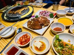 -喜来稀肉(北外滩白玉兰广场店)