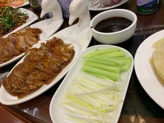 -大鸭梨烤鸭店(金顶街店)