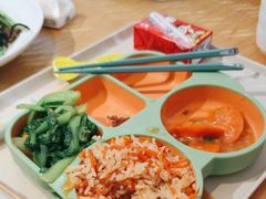 -关东小磨东北菜(上海长风大悦城店)