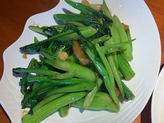 生炒广东菜心-金穗园·砂锅粥.醉鸡煲火锅(长寿路店)