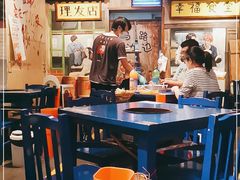 -马路边边 传媒大学店