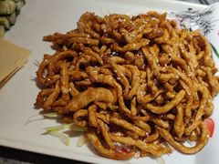 -大胡同天津菜·海肠捞饭·津门皮皮虾锅贴一绝(西姜井店)