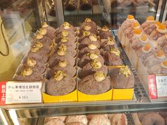 -85度C(生甜甜圈研究工坊·上海松江人民北路店)