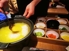 黄金鸡汤泡饭-川堂风·跷脚牛肉·乐山爆炒(宝山日月光店)