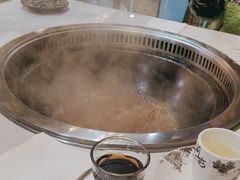 -哈尔滨烧烤·山河村铁锅炖(交大店)