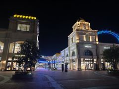 -百联奥特莱斯广场(南京店)