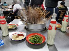 -咏勝锑锅麻辣烫(净居寺路总店)