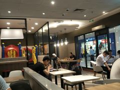 -肯德基(平江新城店)
