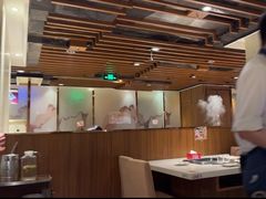 -海底捞火锅鲜切牛肉主题店(长寿路店)