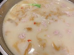 -老来福·非遗酸汤兔(凯旋路店)