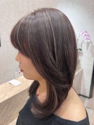 -AKOZO Beauty Salon