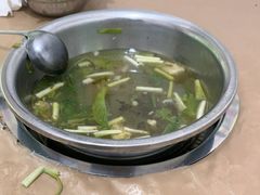 -黑竹沟新场牛肉火锅