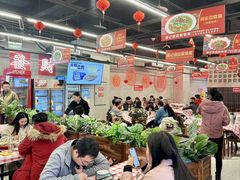 -洪霞餐馆·川菜·鲜货现炒(两江春城店)