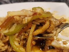 鱼香肉丝盖饭-西部马华清真兰州牛肉面·烧烤夜市(关东店)