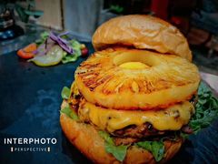 -HIGH FIVE哈福手工汉堡(桂林路店)